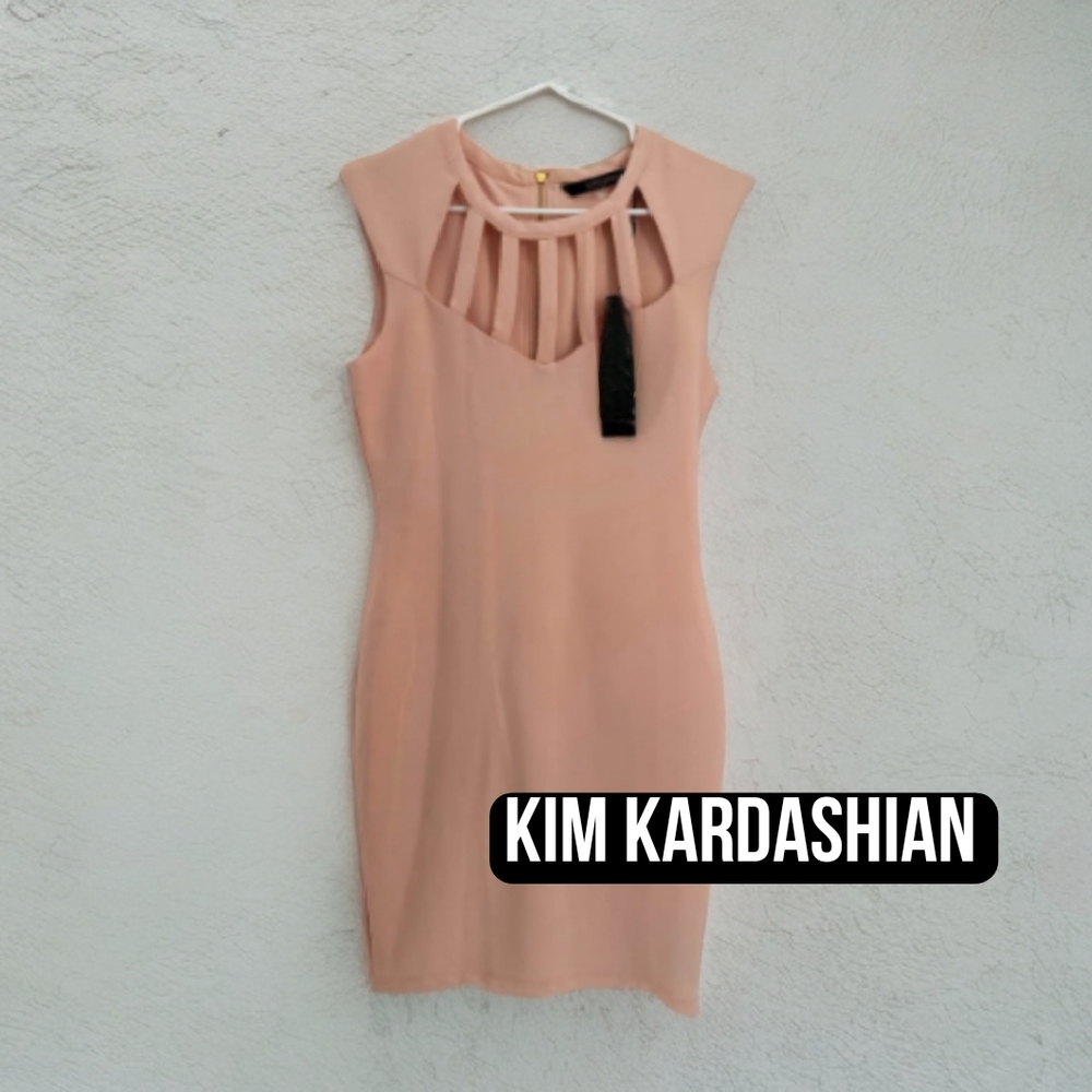 Kardashian Kollection Peach 🍑 Cut Out Sheath Mini Dress NWOT - Picture 3 of 6